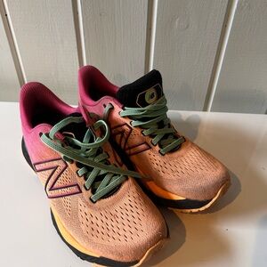 New Balance Fresh Foam Sneakers size 9